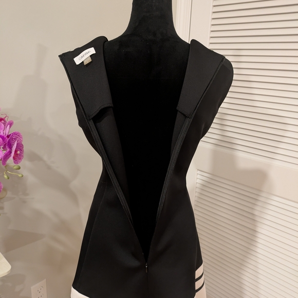 Calvin Klein Black and White Asymmetrical Dress Size 12 - Picture 3 of 3